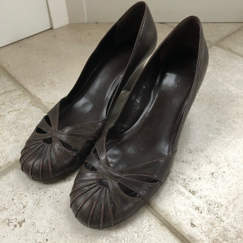 Aldo kitten wedges